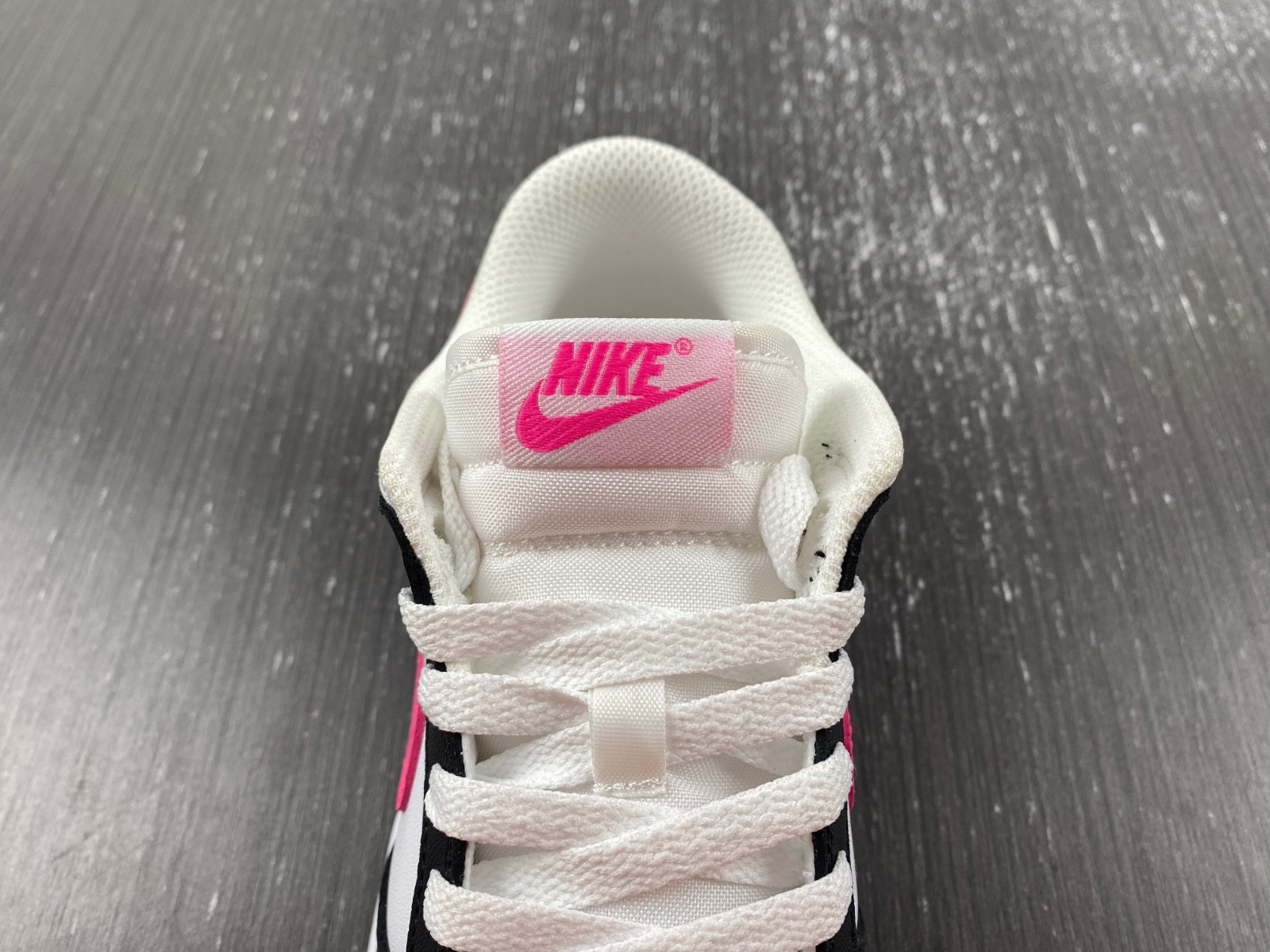 nike dunk low "dark obsidian/fierce pink" fb9109-401