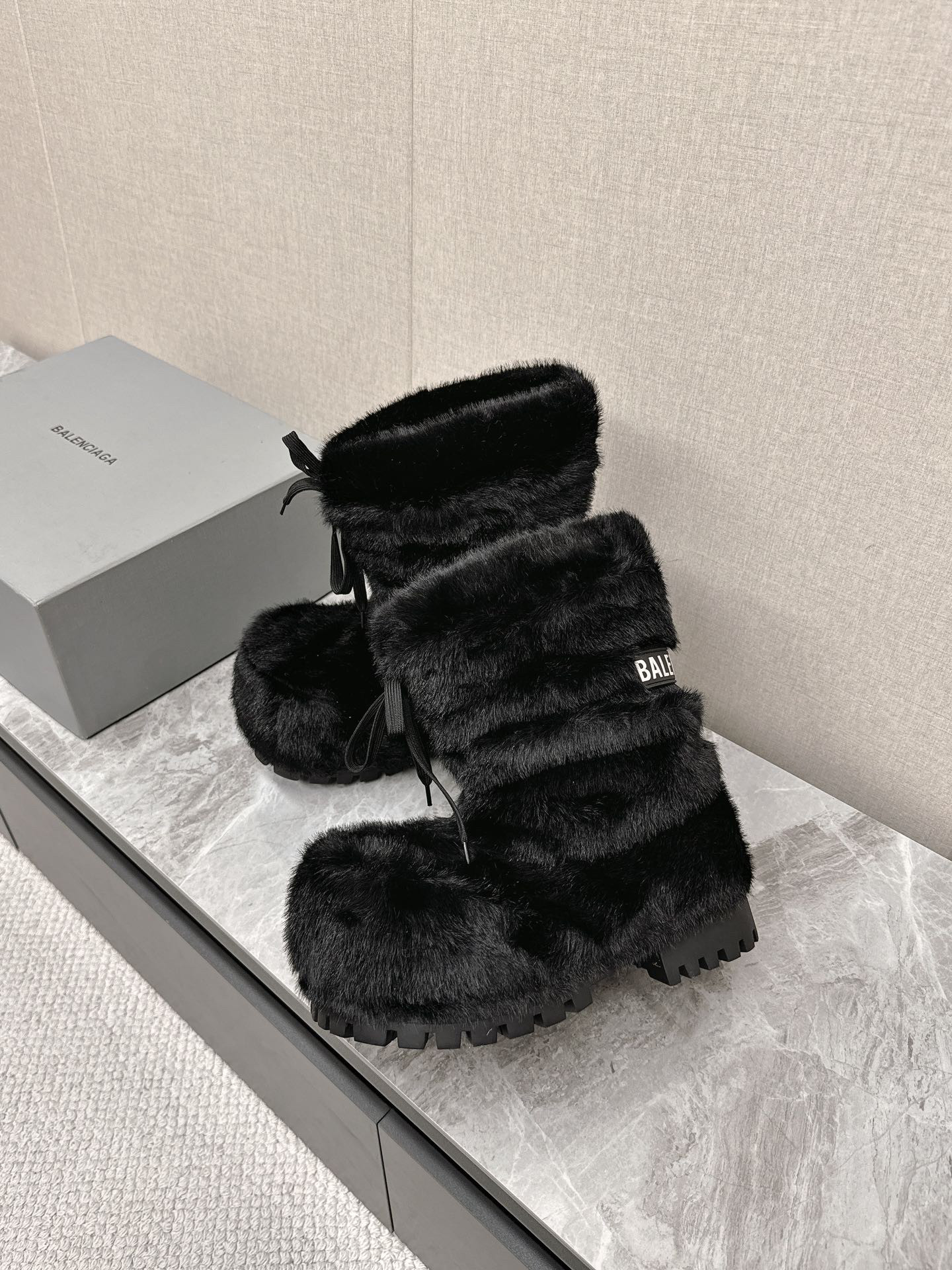 BC BOOTS