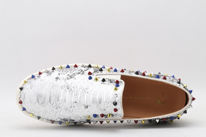 chian louin low top sneaker