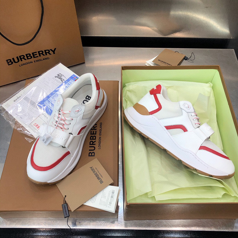 B**rry sneaker