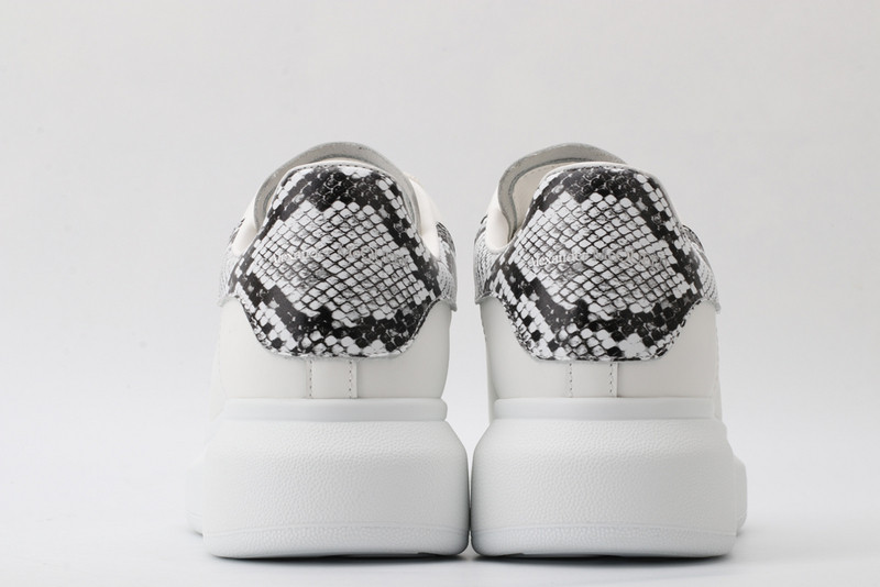 alexer mceen sneakers