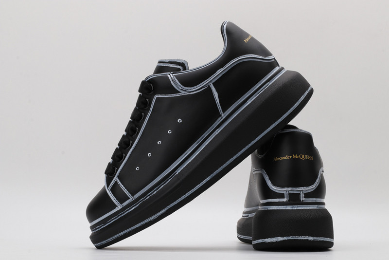 alexer mceen sneakers