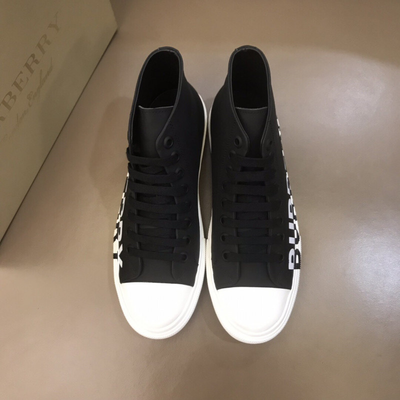 B**rry sneaker