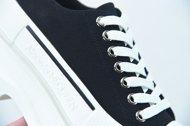 alexer mceen sneakers