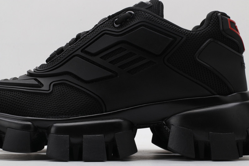 pr sneaker