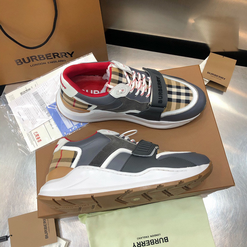 B**rry sneaker