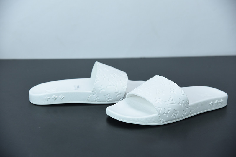 lvt sandals