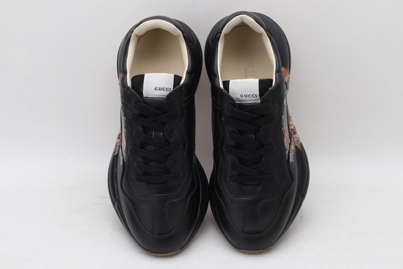 g*u*i rhyton sneaker