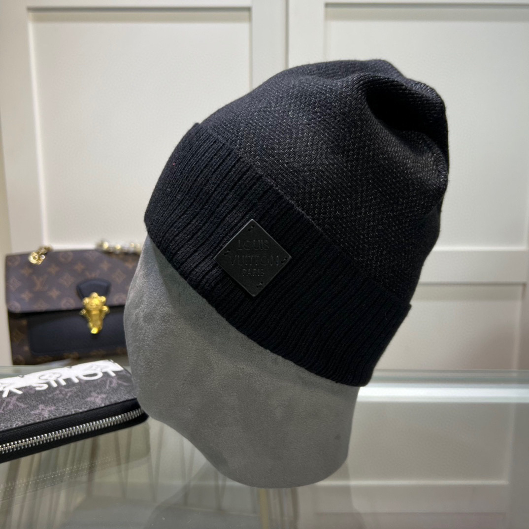 lvt Hat