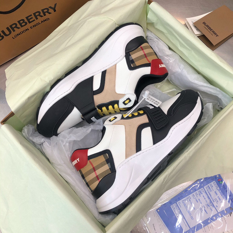 B**rry sneaker