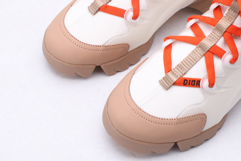 dio* d-connect sneaker