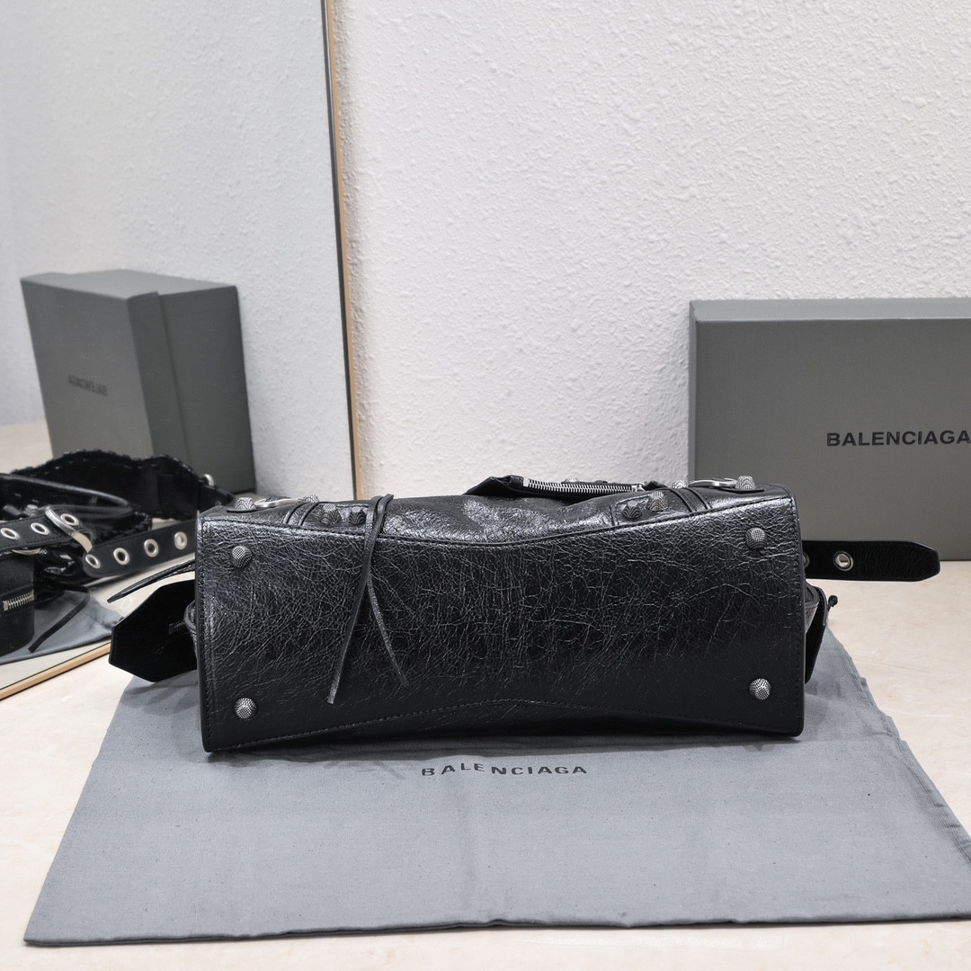Balenciaga purse