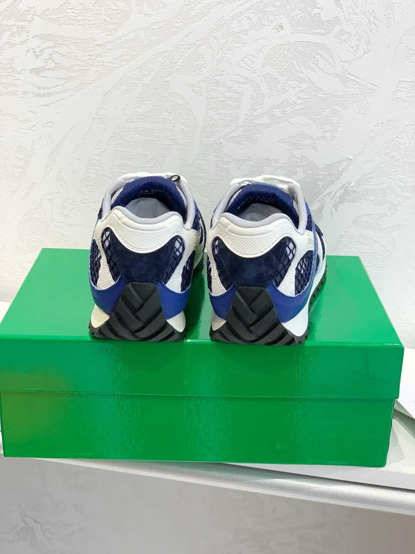 b0tte*a Ven*ta orbit sneaker