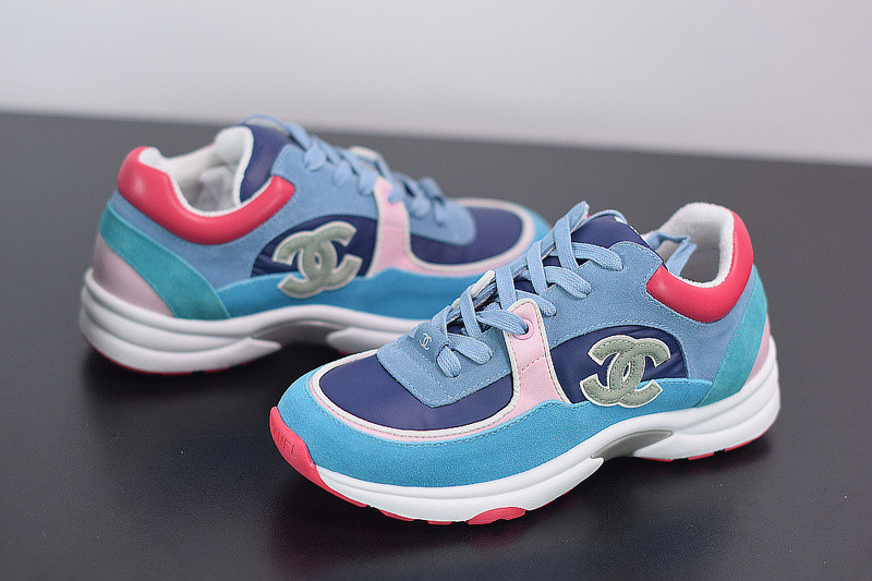 Ch*el sneaker