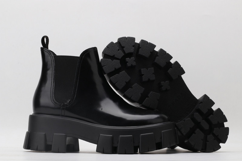 pr sneaker