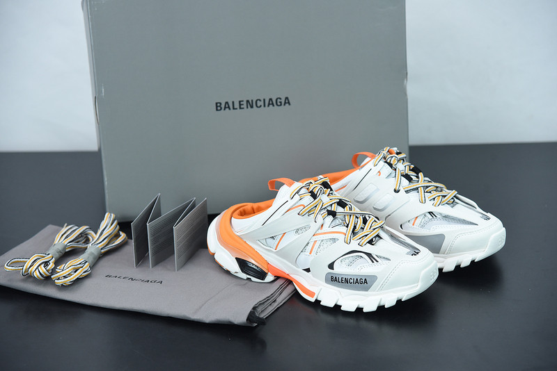 bc track sneaker