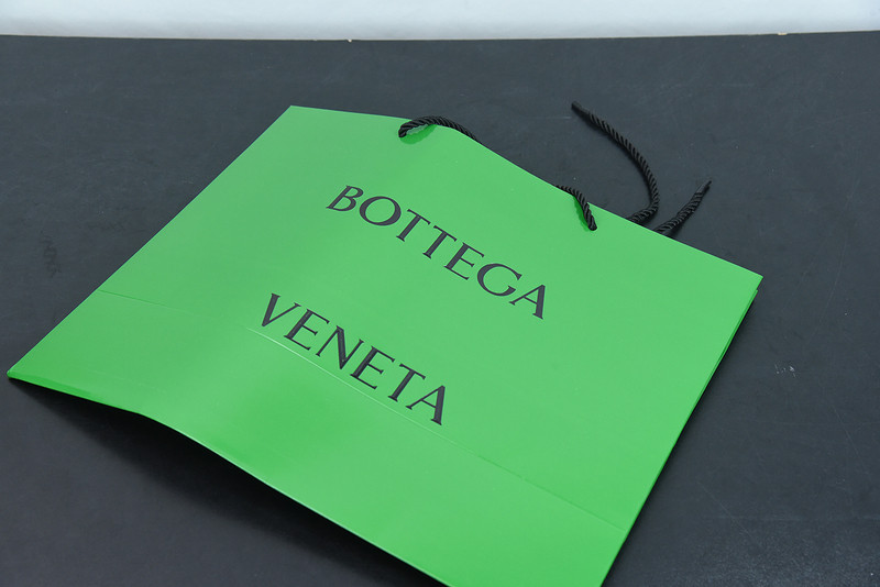 Bo*te*ga ve*ne*ta sneaker
