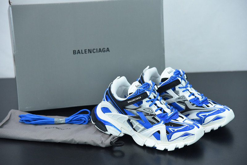 bc track sneaker