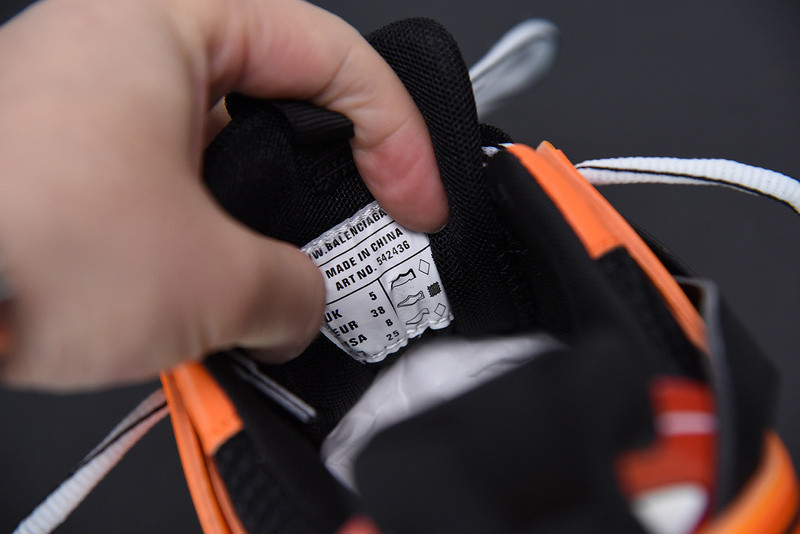 bc track sneaker