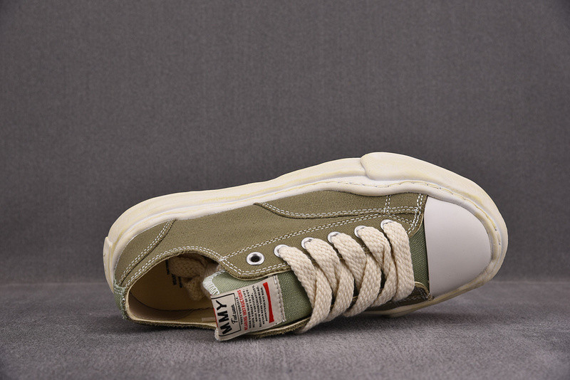 Ma*s*n mihara yasuhiro sneaker