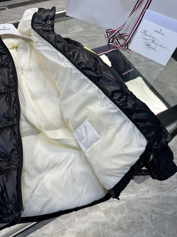 Moncler