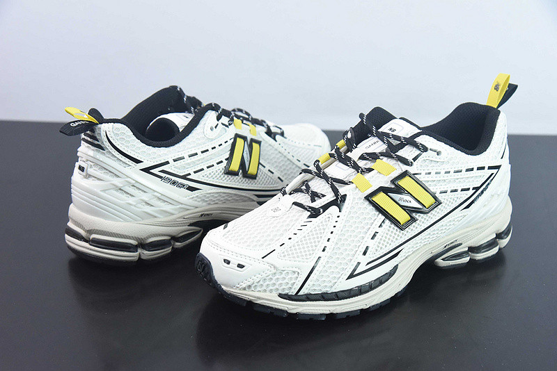 new balance sneaker