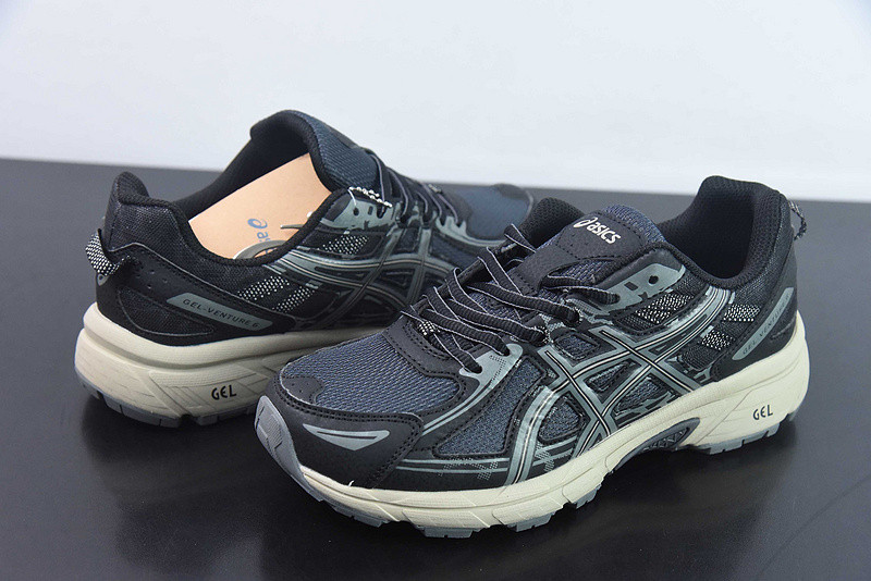 As*ic*s gel-venturem