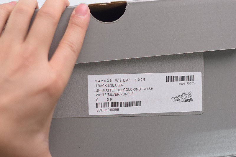 bc track sneaker