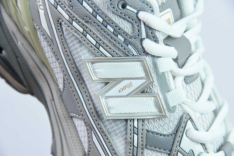 new balance sneaker