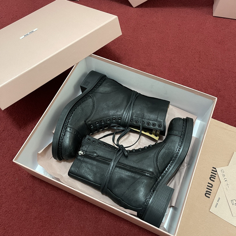 mIUMIU SNEAKER