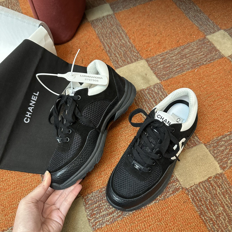 Chanel Sneaker