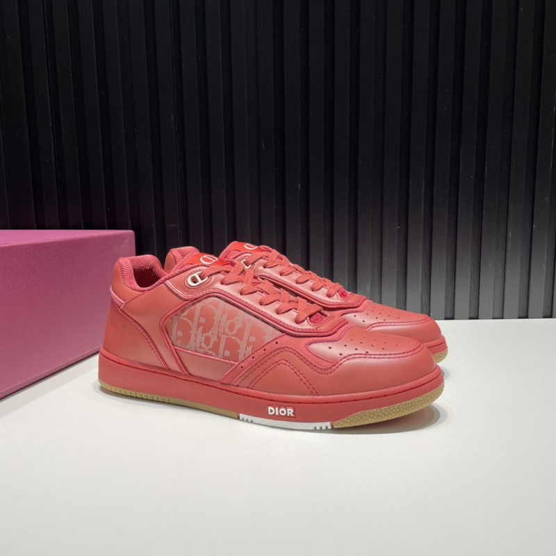 dio* sneaker