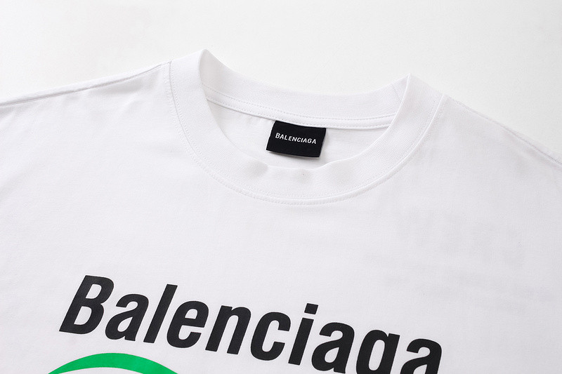 Ba*len*cia*ga clothes
