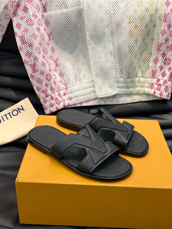 lvt sandals