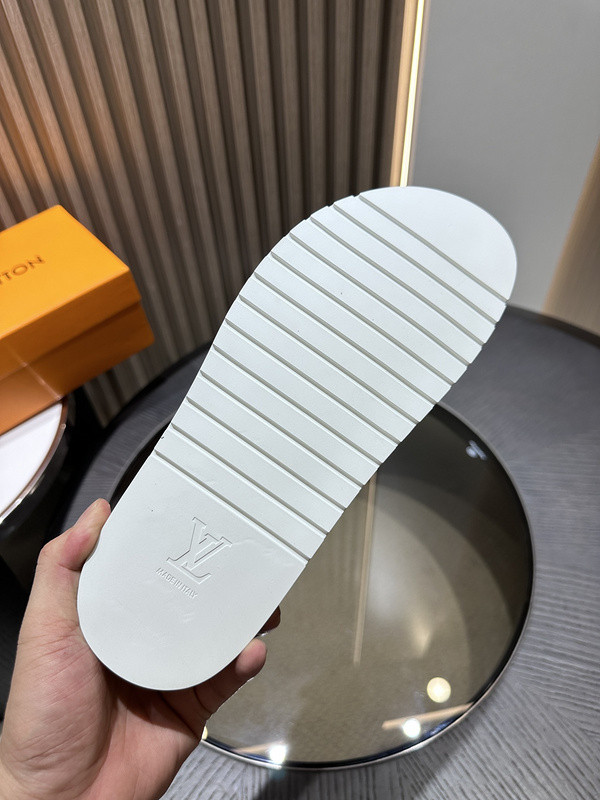 lvt sandals