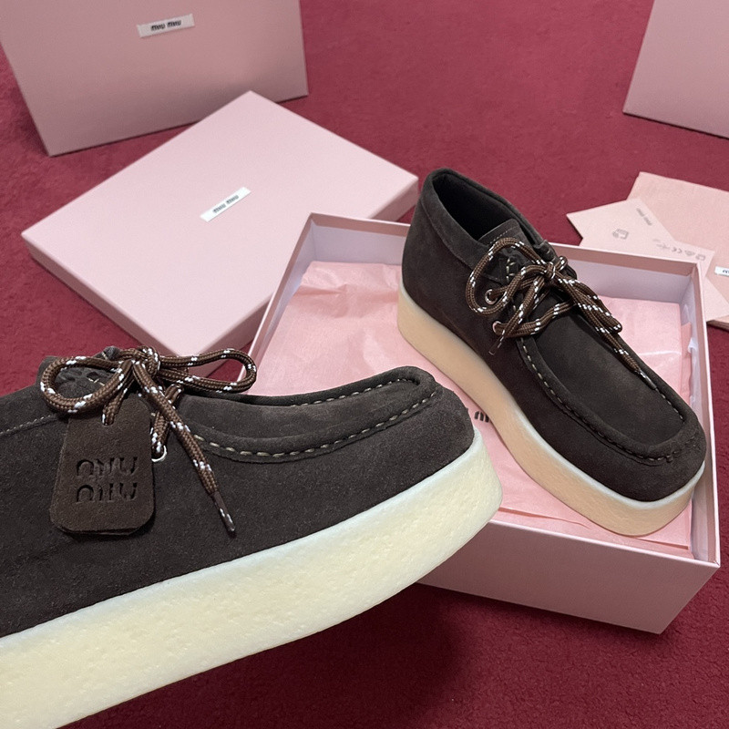 mIUMIU SNEAKER