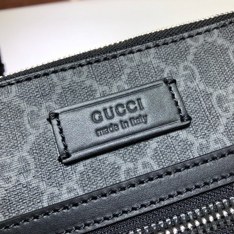G*u*i shoulder bag