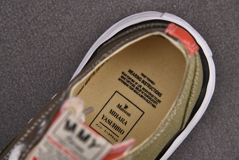 Ma*s*n mihara yasuhiro sneaker