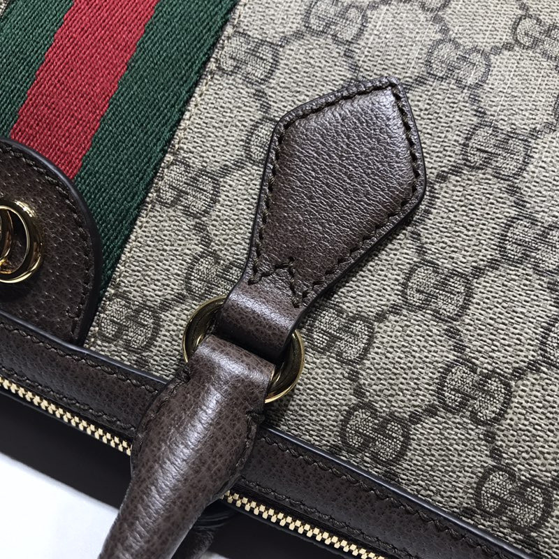 G*u*i shoulder bag