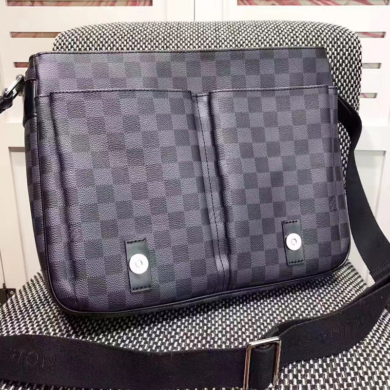 LVT PURSE