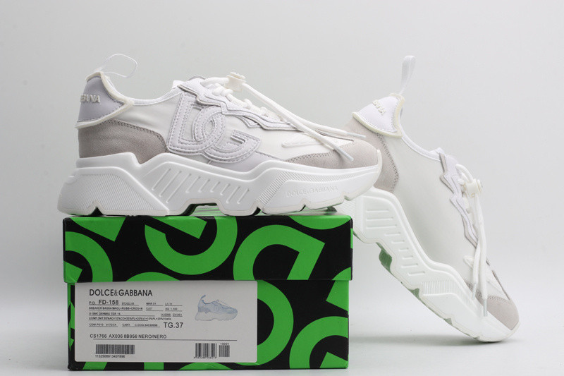 dg sneaker