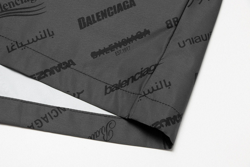 Ba*len*cia*ga clothes