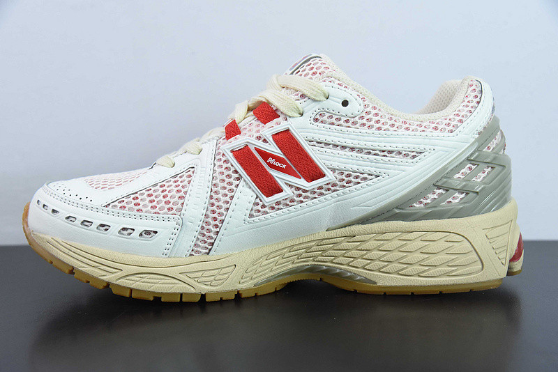 new balance sneaker