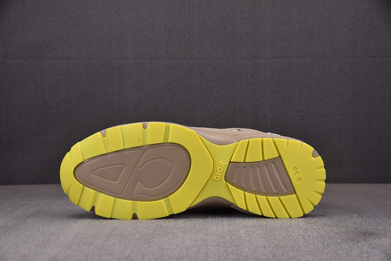 dio* sneaker