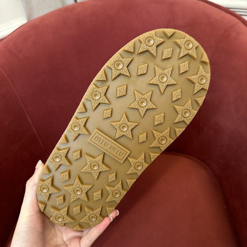 mIUMIU SNEAKER