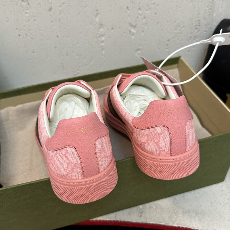 G*u*i sneaker