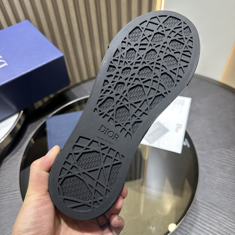 DIO* B33 SNEAKER