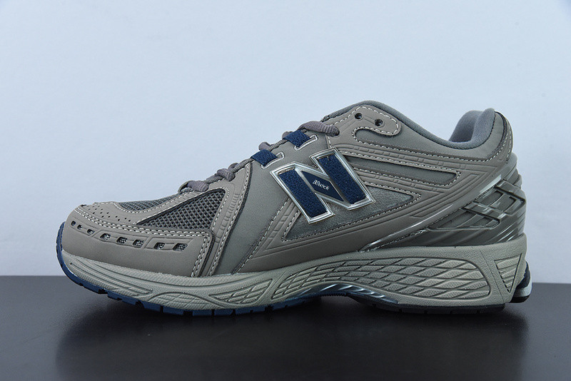 new balance sneaker