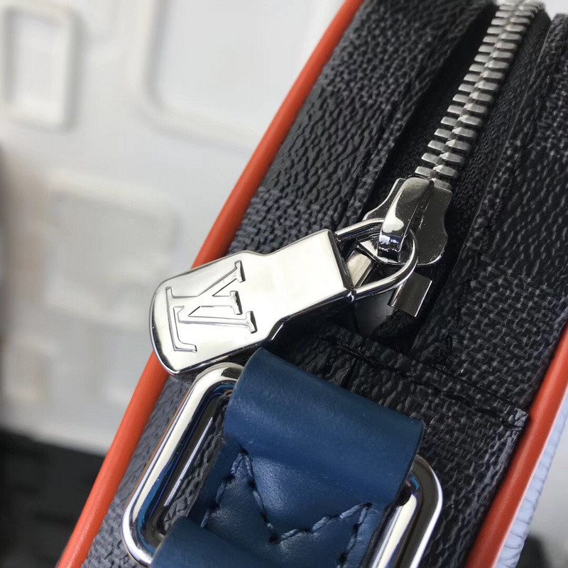 LVT PURSE