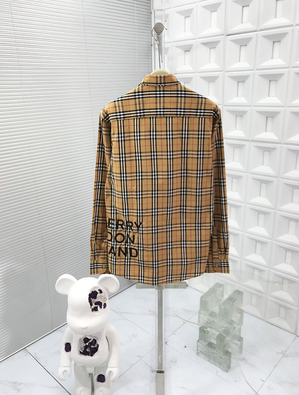 B**rry clothes